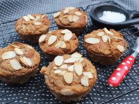 feijoa muffins